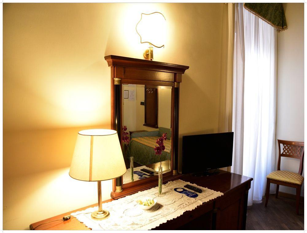 Palazzo Donarelli Apartment Rome Exterior photo